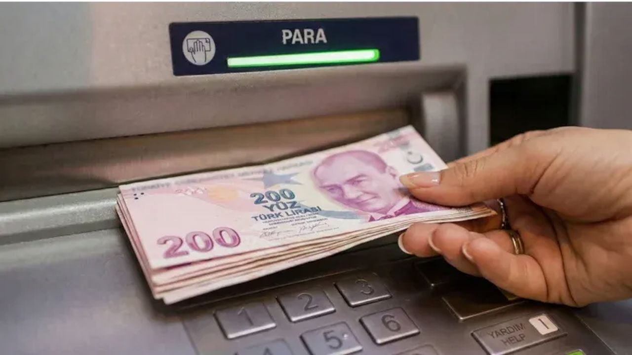 ATM’lerde Sessiz Devrim: Kamu Bankalarından Gece Yarısı freni
