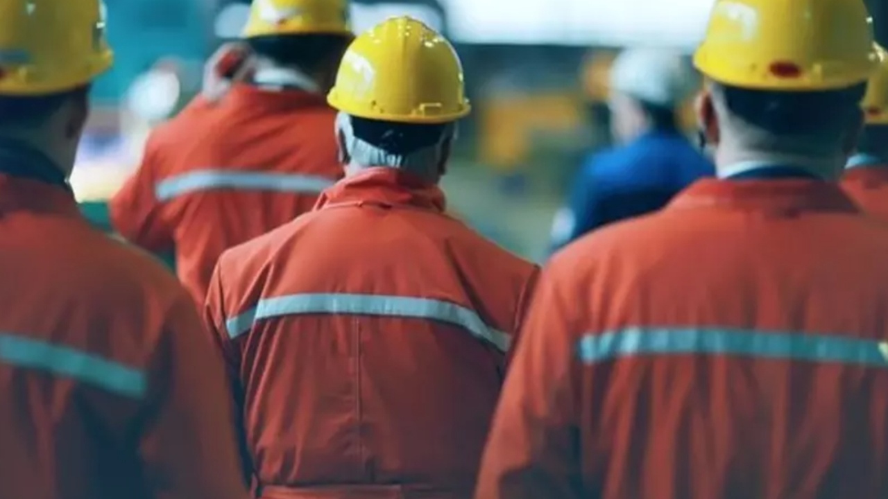 Taşerona Kadro Torba Yasa Son Durum: 100 Bin İşçinin Gözü Bu Kararda!