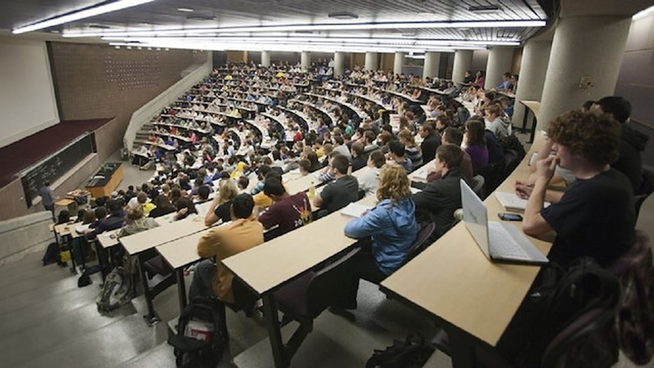 Üniversitelerde Köklü Değişim! Bazı Bölümler 3 Yıla İniyor